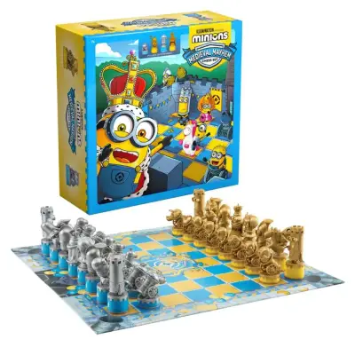 Figurine minions medieval mayhem chess set